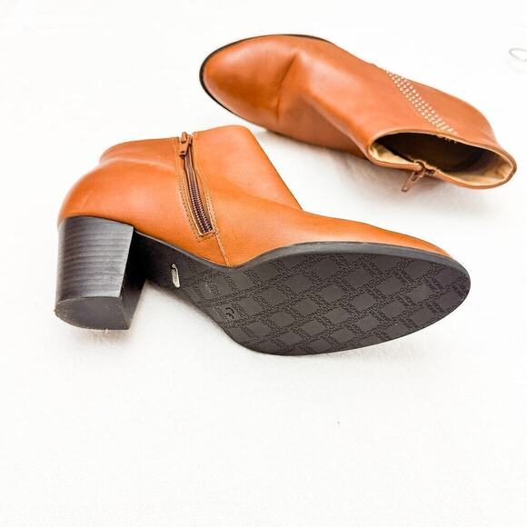 Vionic Georgia Brown Leather Side Stitched Booties Mint Condition Size 10 - Picture 4 of 6